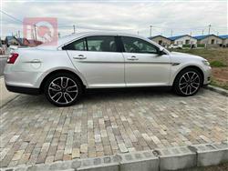 Ford Taurus